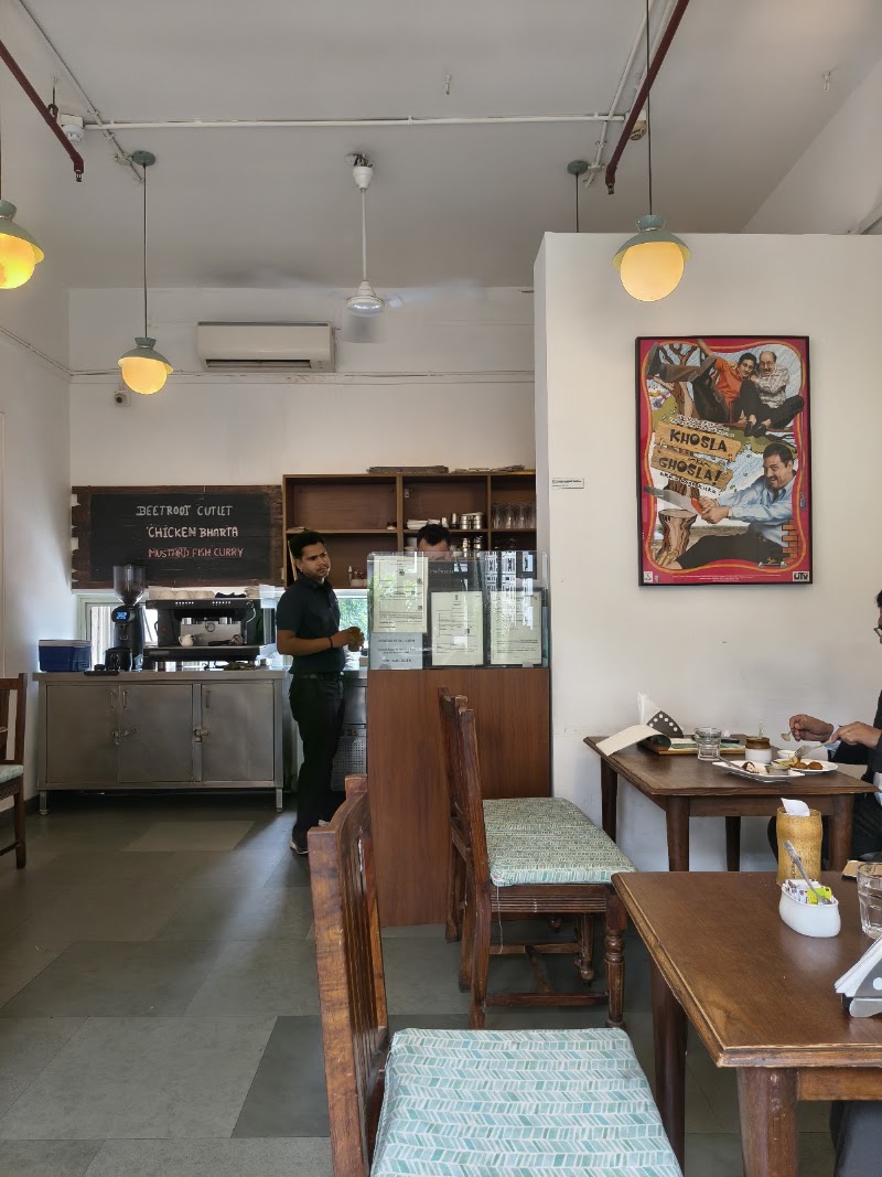 Triveni Terrace Cafe - Triveni Terrace Cafe 205, Tansen Marg, Opp. FICCI Auditorium, Todermal Road Area, Mandi House, New Delhi, Delhi 110001, India