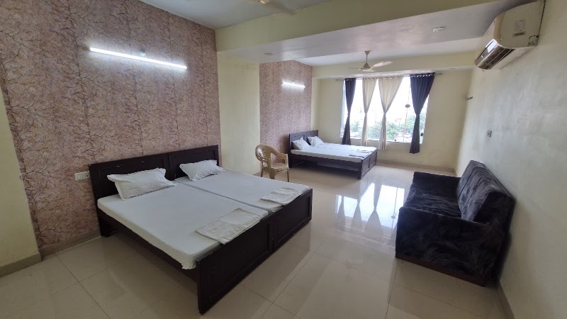 SHRISTI LAWNS & BANQUET - SHRISTI LAWNS & BANQUET, Kachna Road, near Kachna Railway crossing, Khamardih, VIP Colony, Raipur, Chhattisgarh 492014, India