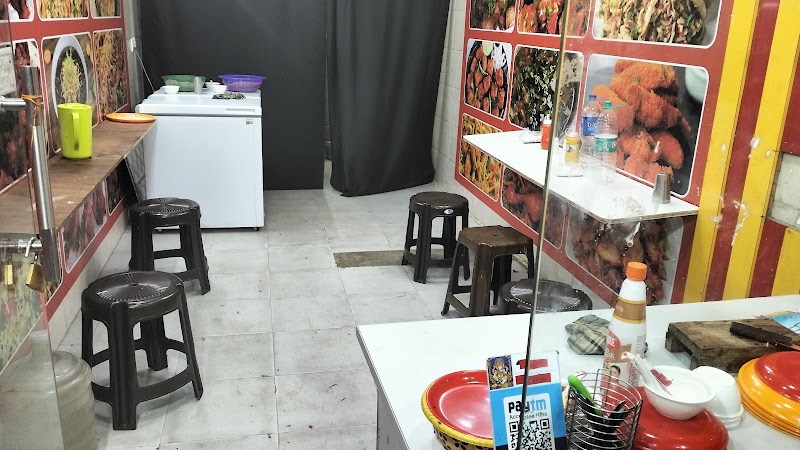 A1 Moradabadi and Hyderabadi Biryani Corner - A1 Moradabadi and Hyderabadi Biryani Corner, Shop no, 1, New Colony Rd, Rattan Garden, Shivpuri Extension, Mod, Gurugram, Haryana 122001, India