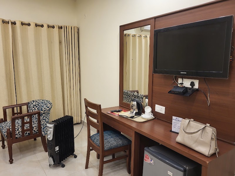 Tilyar Hotel And Resort - Tilyar Hotel And Resort VJHP+F9R, Rohtak, Haryana 124021, India