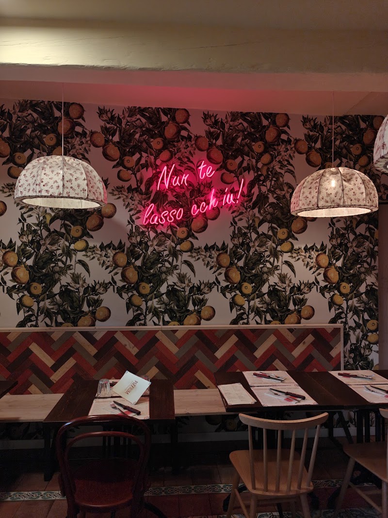 Pizzium - Firenze - Pizzium - Firenze, Piazza del Carmine, 5, 50124 Firenze FI, Italy