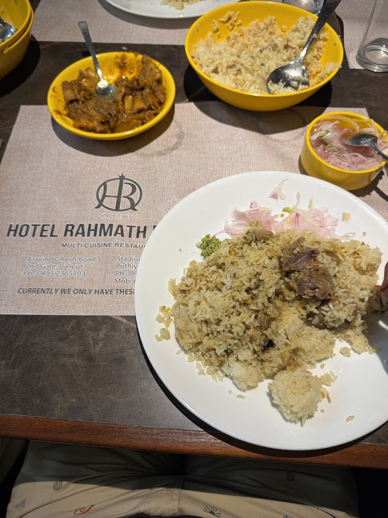 Hotel Rahmath - Hotel Rahmath Aravind Ghosh Rd, near Mathrubhumi Office, Mananchira, Kozhikode, Kerala 673001, India