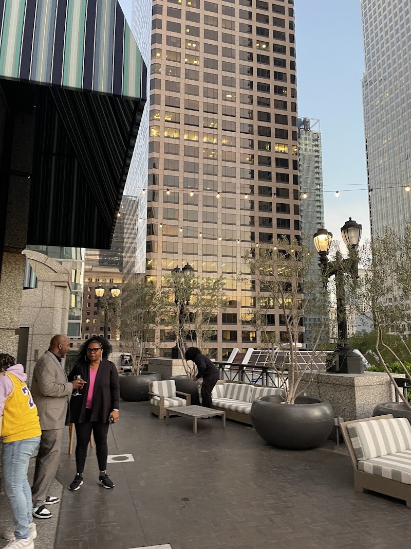 Harbor House - Harbor House 1000 Wilshire Blvd, Los Angeles, CA 90017, USA