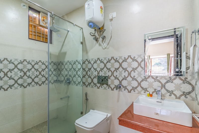 Kanchan homes the perfect villa - Kanchan homes the perfect villa, Bhowali - Bhimtal Rd, near lok sanskriti sanghralay, Kutani, Bhimtal, Uttarakhand 263136, India