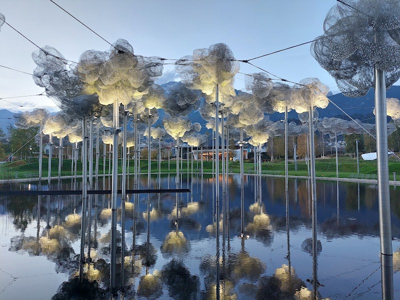 Crystal Cloud & Mirror Pool