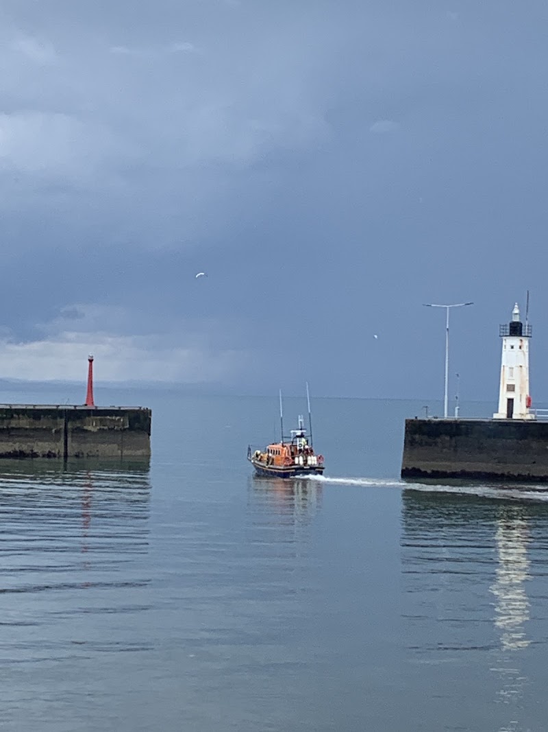 Anstruther Harbour - Anstruther Harbour, 15 Shore St, Anstruther KY10 3EA, UK