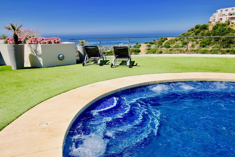 Samara 3 - Modern 2BR in Samara Resort Marbella, Indoor and Outdoor Pools, SPA