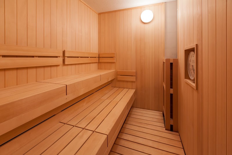 Y's Cabin Osaka Namba - Y's Cabin Osaka Namba, 2-chōme-2-9 Dōtonbori, Chuo Ward, Osaka, 542-0071, Japan