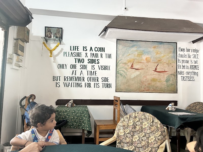 Dinha's Restaurant - Dinha's Restaurant Vasvaddo Beach Road, Benaulim, Goa 403716, India