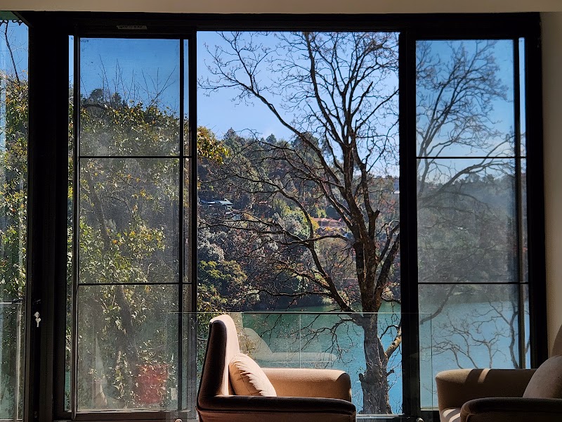 The Lakefront Suites - The Lakefront Suites 8HGM+89R, Siloti Pant, Uttarakhand 263136, India