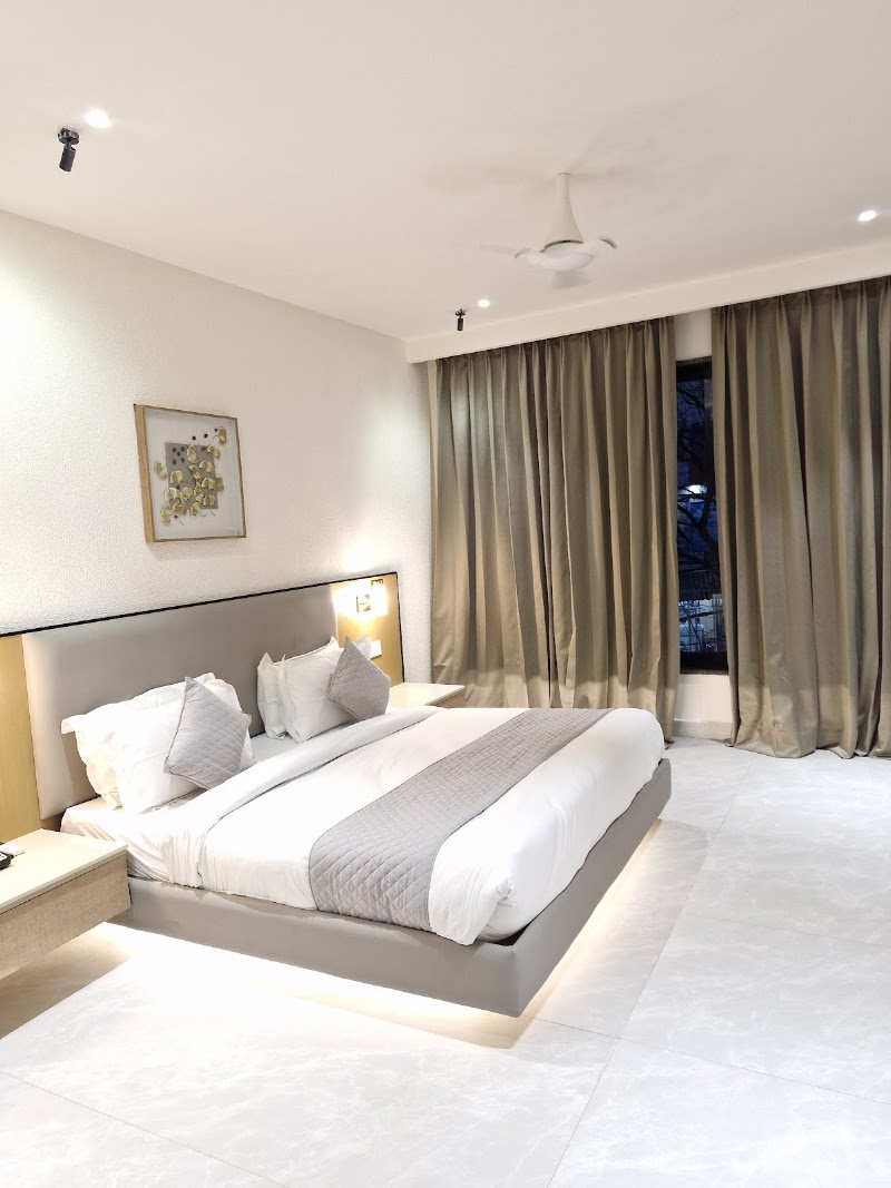 RS GALAXY HOTEL GANGA VIEW - RS GALAXY HOTEL GANGA VIEW 37, AIIMS Road, Avas Vikas Colony, Rishikesh, Veerbhadra, Uttarakhand 249201, India