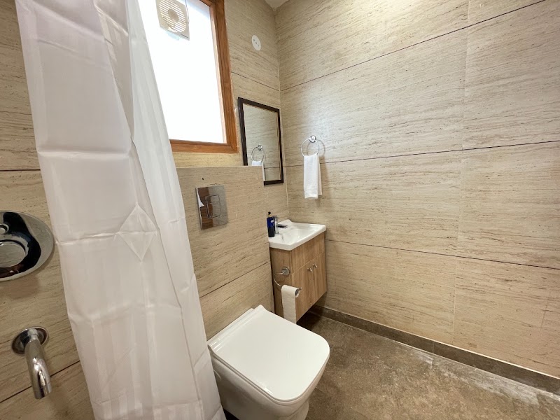 Bedchambers Service Apartments Ardee city - Bedchambers Service Apartments Ardee city, Plot No. A7, Block C, Ardee City, Sector 52, Gurugram, Haryana 122003, India