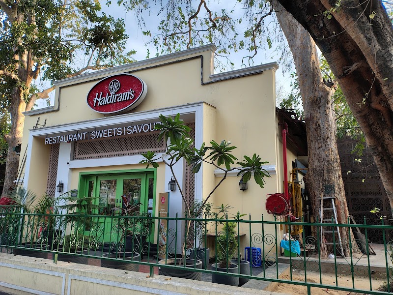 Haldiram's - Pandara Road - Haldiram's - Pandara Road Bikaner House, Pandara Flats, Man Singh Road Area, New Delhi, Delhi 110003, India