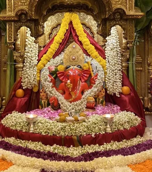 Shri Siddhi Vinayak Mandir - Shri Siddhi Vinayak Mandir Ahimsa Nagar, Sanjay Nagar, Bandra East, Mumbai, Maharashtra 400051, India