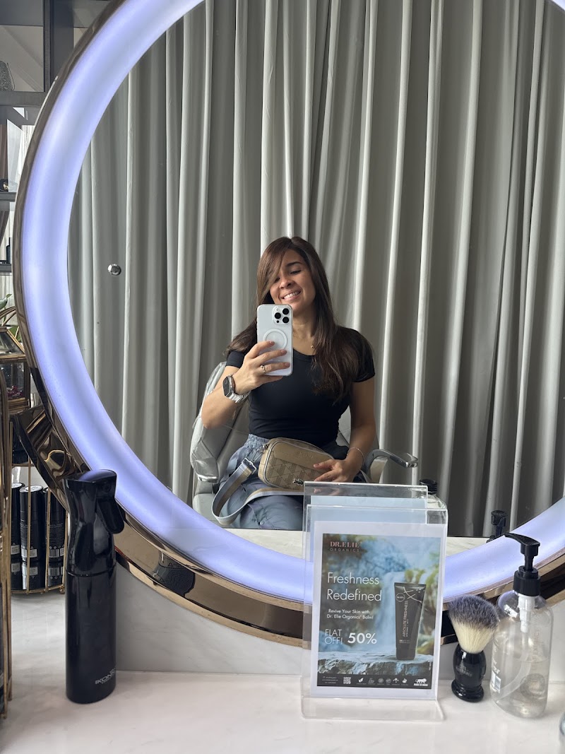Uno Unisex Salon & Clinic - The Ritz-Carlton - Uno Unisex Salon & Clinic - The Ritz-Carlton, The Ritz-Carlton, Golf Course Square, Airport Rd, Jayprakash Nagar, Yerawada, Pune, Maharashtra 411006, India
