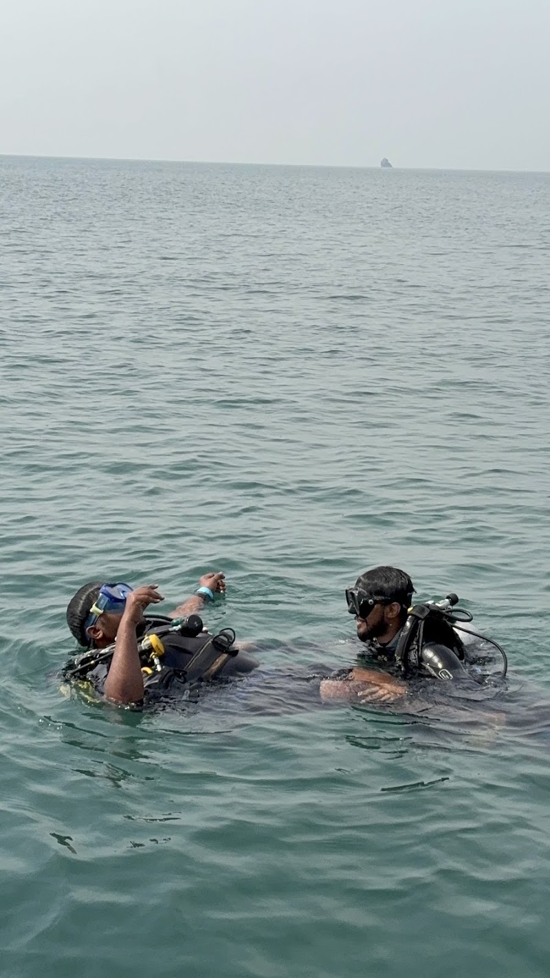 FlyingFish Scuba School - FlyingFish Scuba School Novotel Resort and Spa, Candolim, Goa 403516, India