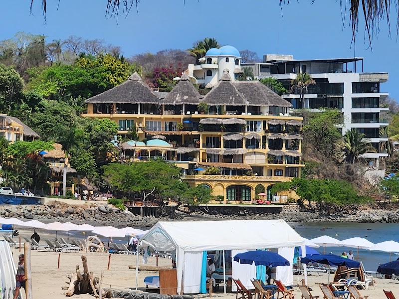 Sayulita Beach - Sayulita Beach Delfines 9, 63728 Sayulita, Nay., Mexico