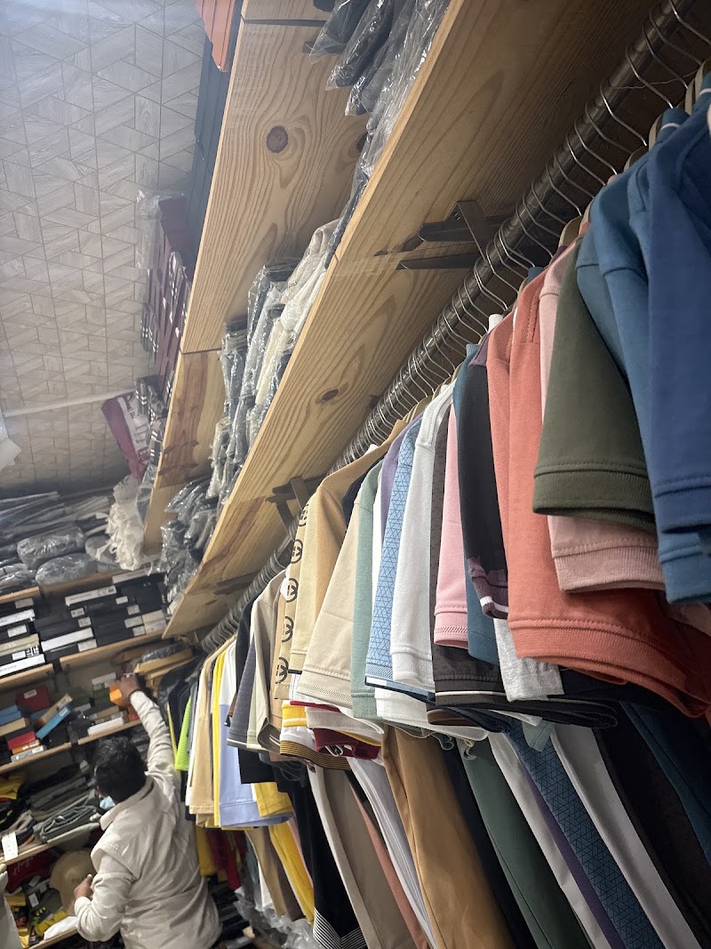 Panther fashion hub Vns - Panther fashion hub Vns, Tilbhandeshwer, Bhelupur, Thana, Varanasi, Uttar Pradesh 221001, India
