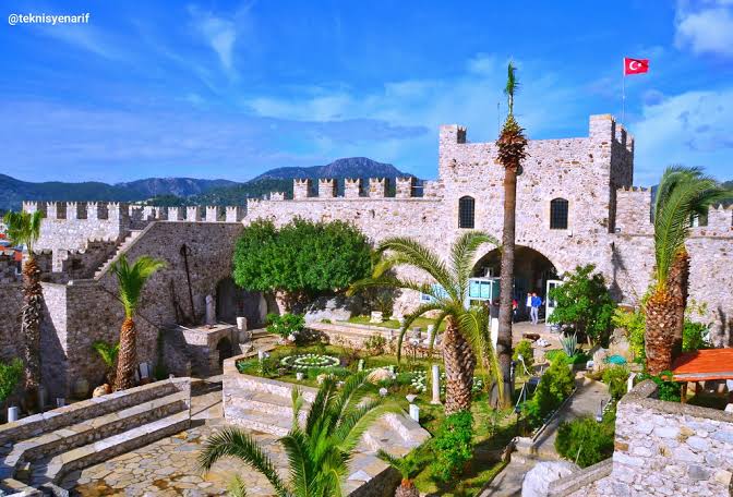 Marmaris Castle and Archeology Museum