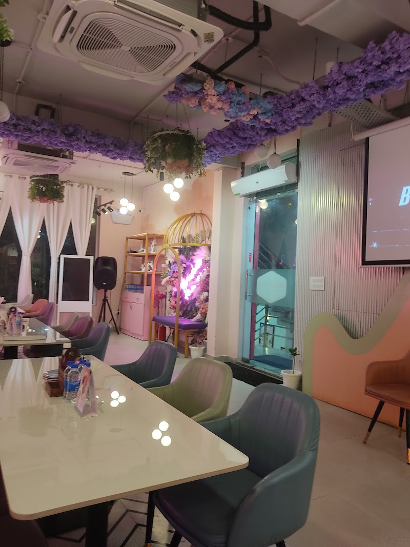 Brewbakes Courtyard Bulandshahr - Brewbakes Courtyard Bulandshahr, NO 4/C 16 Awas Vikas Colony, 1, DM Rd, Devpuri 2, Devpuri-II, Bulandshahr, Uttar Pradesh 203001, India