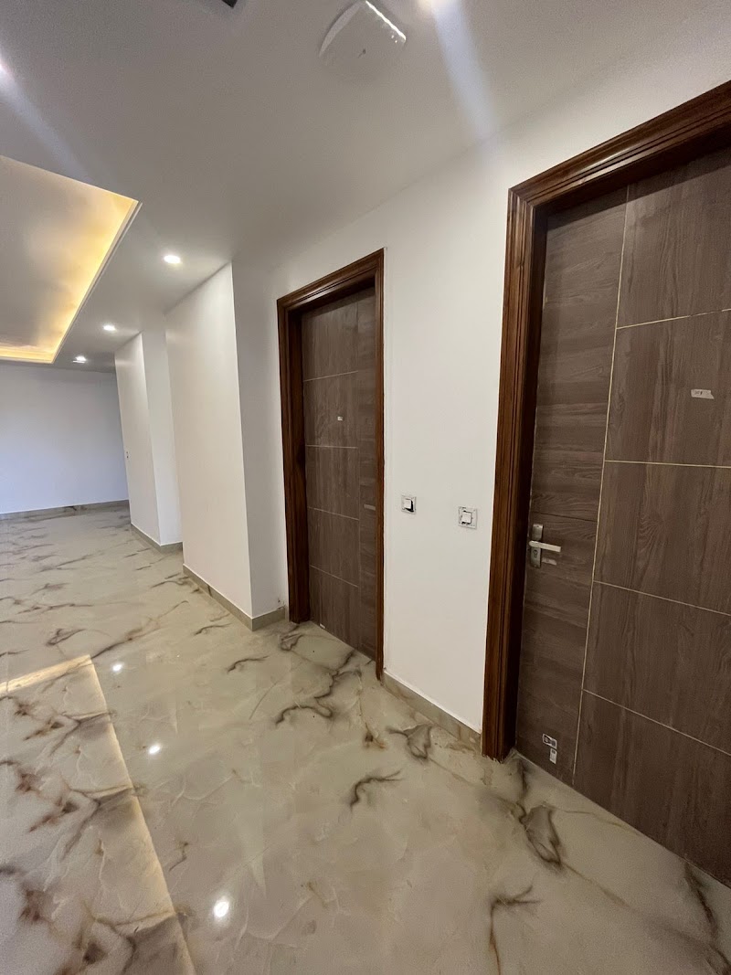 Housr 46 M2K Corp - Housr 46 M2K Corp, 1412, Huda Colony, Sector 46, Gurugram, Haryana 122003, India