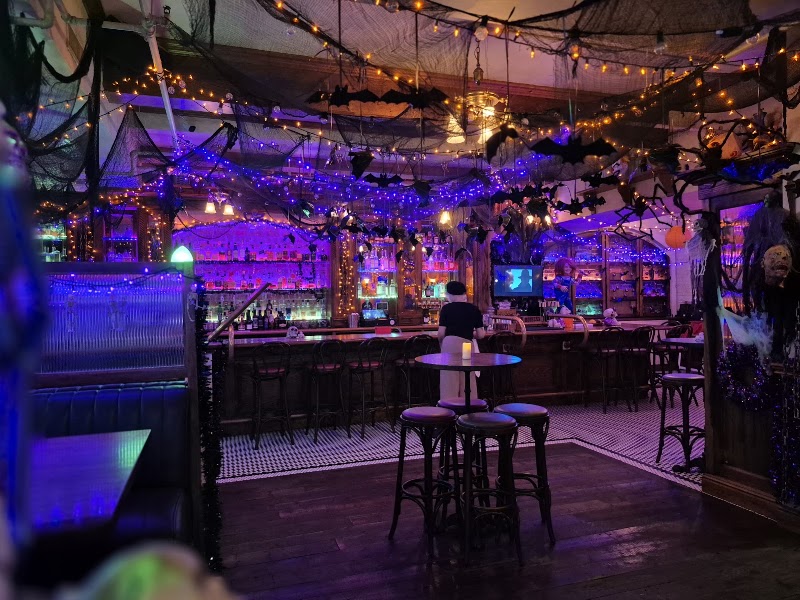 The Ordinarie Tavern - The Ordinarie Tavern 210 The Promenade N, Long Beach, CA 90802, USA