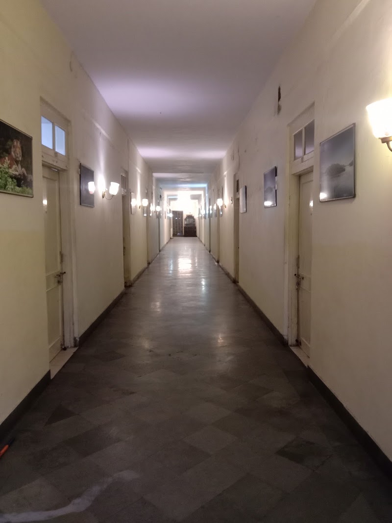 Hotel Teej, a unit of R.T.D.C. - Hotel Teej, a unit of R.T.D.C., 3, Mirza Ismail Rd, Chanakyapuri, Kanti Nagar, Sindhi Camp, Jaipur, Jaipur Nagar Nigam Area, Rajasthan 302006, India