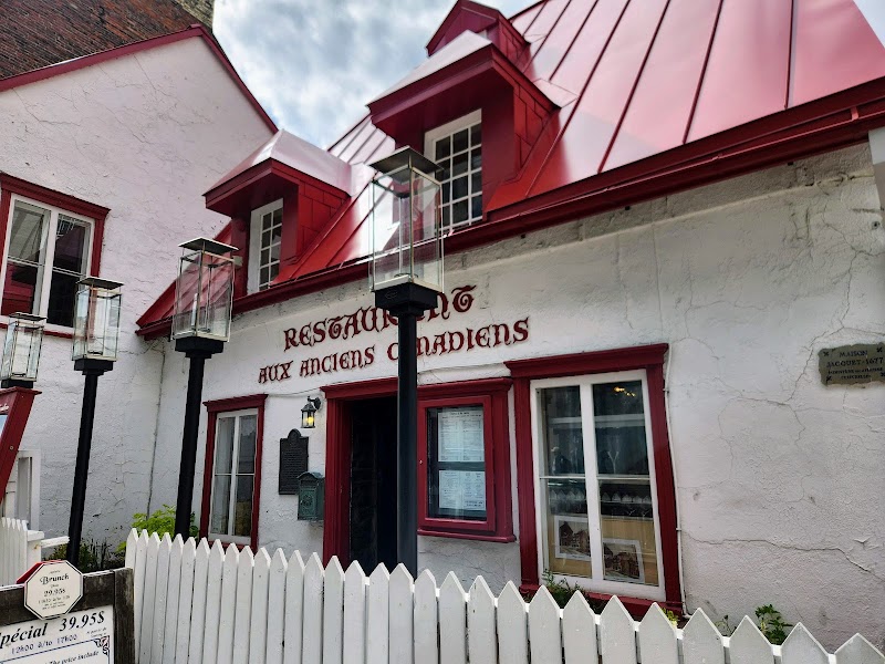 Aux Anciens Canadiens - Aux Anciens Canadiens, 34 Rue Saint-Louis, Québec, QC G1R 4L6, Canada