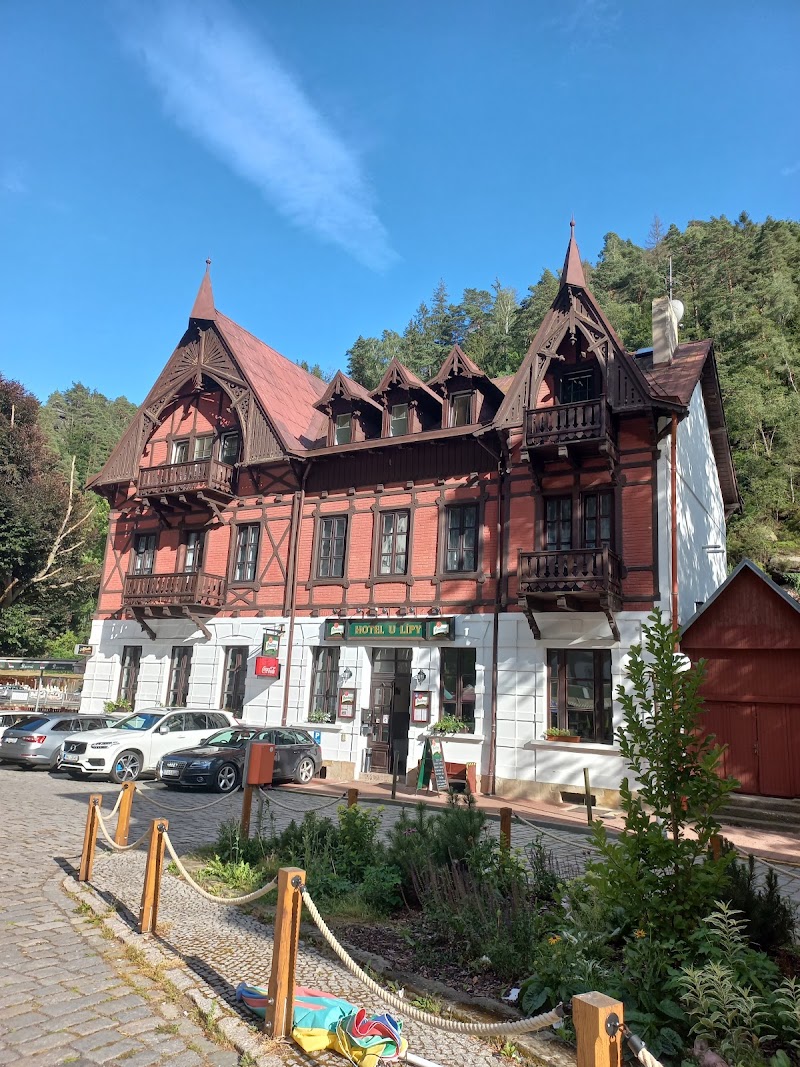 Tourist Information Center Hřensko - Tourist Information Center Hřensko, Hřensko 71, 407 17 Hřensko, Czechia