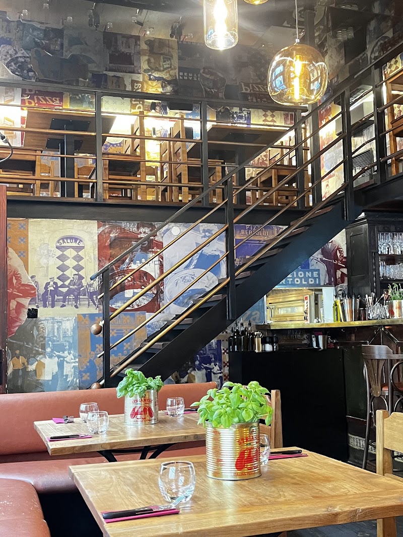 Pizza Bertoldi Jakubská - Pizza Bertoldi Jakubská Jakubská 2, 110 00 Praha 1-Staré Město, Czechia