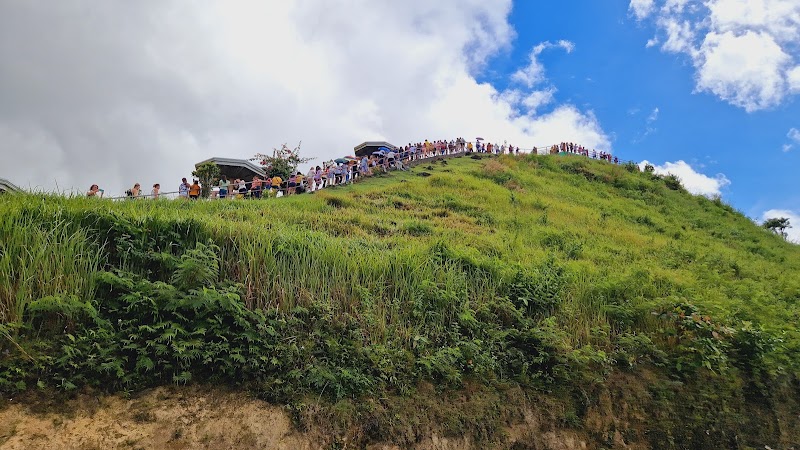 Chocolate Hills Viewing Deck - Chocolate Hills Viewing Deck, Q5X9+7CC, Carmen, Bohol, Philippines