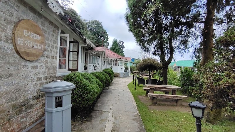 Summit Swiss Heritage Resort & Spa, Darjeeling - Summit Swiss Heritage Resort & Spa, Darjeeling 15/9A, Gandhi Rd, near Circuit House, Limbugaon, Darjeeling, West Bengal 734101, India