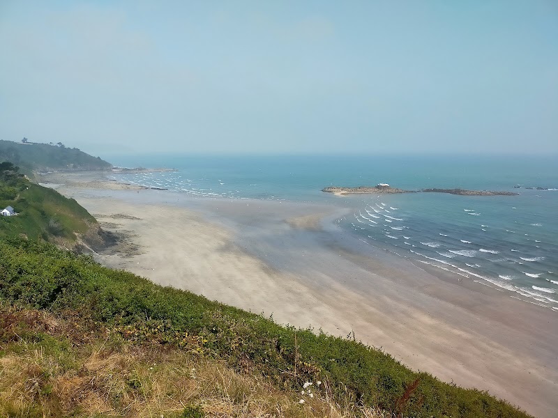 Sentier des douaniers (GR 34) : La Cotentin <> Grève du Vauglin - Sentier des douaniers (GR 34) : La Cotentin <> Grève du Vauglin, 20 Rue de Lanmorin, 22400 Lamballe-Armor, France