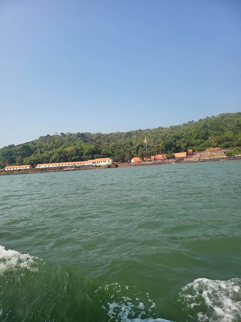 Goa Seaside Tours & Travels - Goa Seaside Tours & Travels Calangute - Baga Rd, near Hotel La Calypso, Baga, Calangute, Goa 403516, India