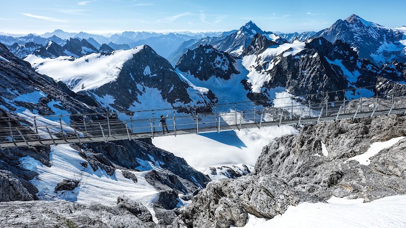 Titlis Cliff Walk