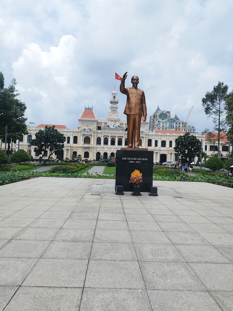 Private Daily Tours - Private Daily Tours, Suite A501, Sunrise City View, 33 Nguyễn Hữu Thọ, Tân Hưng, Hồ Chí Minh 700000, Vietnam