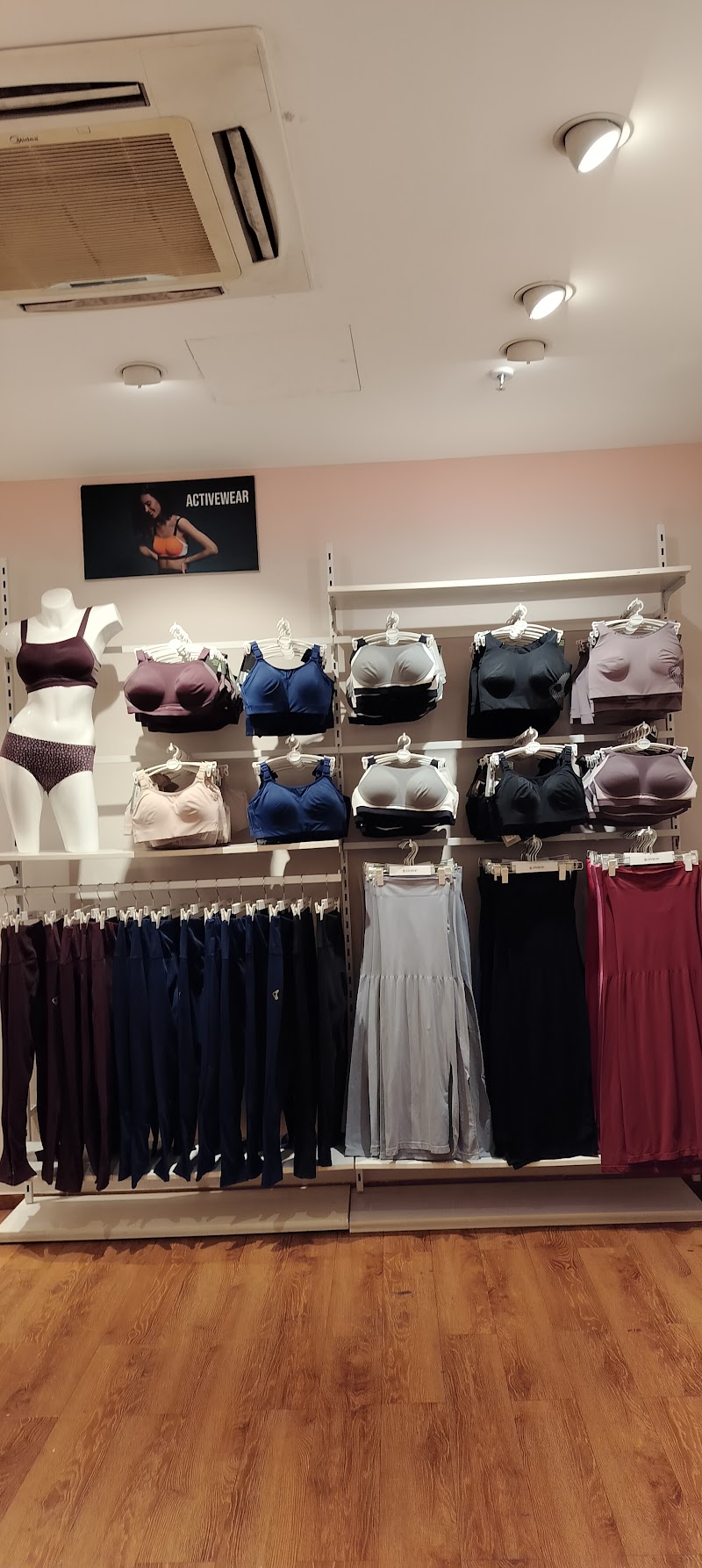 Zivame - Palm Mall, Korba - Zivame - Palm Mall, Korba Palm Mall, No. 55 & 68, Main Road, TP Nagar, Lalu Ram Nagar, Korba, Chhattisgarh 495678, India