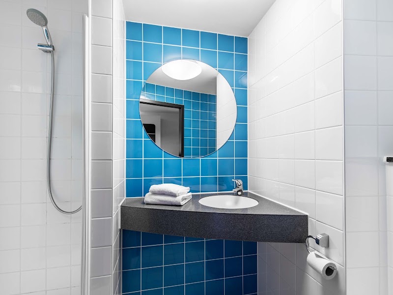 B&B HOTEL Augsburg-Süd - B&B HOTEL Augsburg-Süd, Haunstetter Str. 68, 86161 Augsburg, Germany