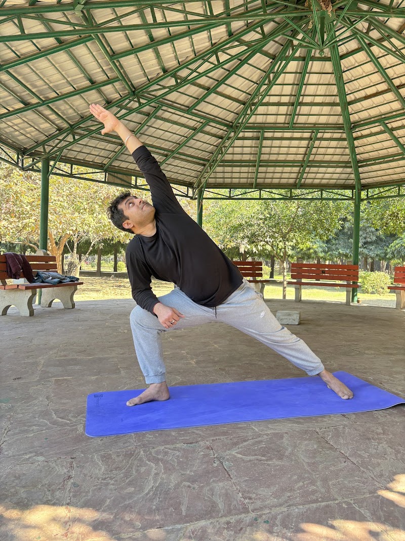 Aryan Yogshala l Yoga Home Classes Gurgaon - Aryan Yogshala l Yoga Home Classes Gurgaon Golf Course Rd, DLF Phase 5, Sector 54, Gurugram, Haryana 122009, India