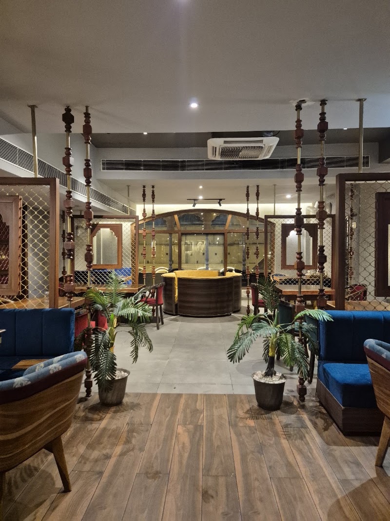 Govindam Retreat - Govindam Retreat First Floor, All Rajasthan Shilp Gram Udyog, Rajamal Ka Talab Rd, near Govind Dev Ji Temple, above All Rajasthan Shilp Gram Udyog, Gangori Bazaar, Brahampuri, Kanwar Nagar, Jaipur, Rajasthan 302002, India