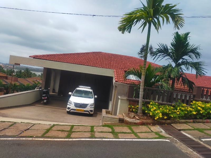 Roy Taxi services - Roy Taxi services, Tito's line, Saunta Vaddo, Baga, Calangute, Goa 403516, India