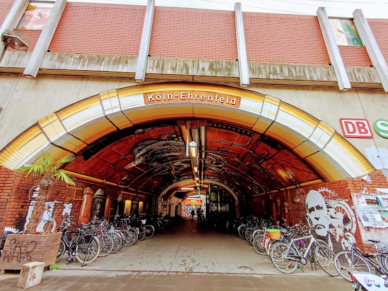 Club Bahnhof Ehrenfeld - Club Bahnhof Ehrenfeld, Bartholomäus-Schink-Straße 65/67, 50825 Köln-Ehrenfeld, Germany
