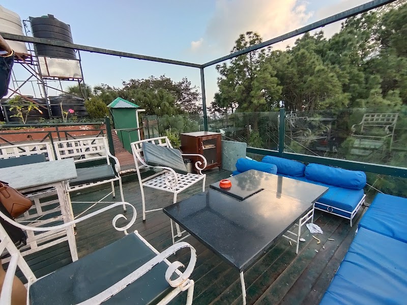 Hotel Kasauli Regency - Hotel Kasauli Regency Kimmughat Garkhal Dharampur - Kasauli, Rd, Kasauli, Himachal Pradesh 173201, India