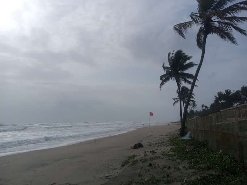 Varca Beach - Varca Beach 6WMG+663, Beach, Fatrade, Varca, Goa 403721, India
