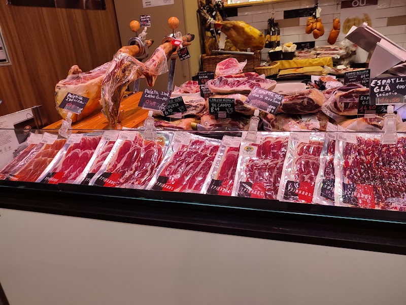 Mercat del Poblenou - Mercat del Poblenou Plaça de la Unió, 25, Sant Martí, 08005 Barcelona, Spain