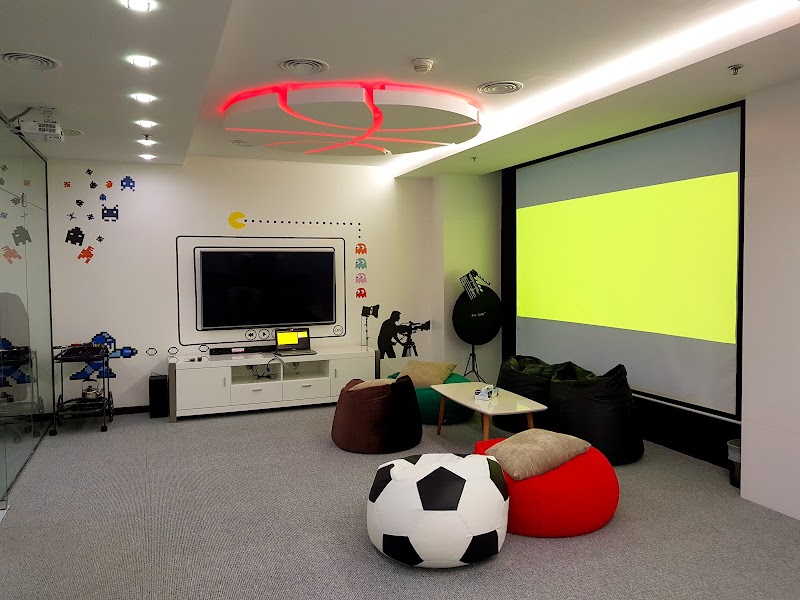 Zero Gravity Technology LLC - Zero Gravity Technology LLC, Guardian Tower - Office 802 Al Inshirah St - Al Bateen - W35 - Abu Dhabi - United Arab Emirates