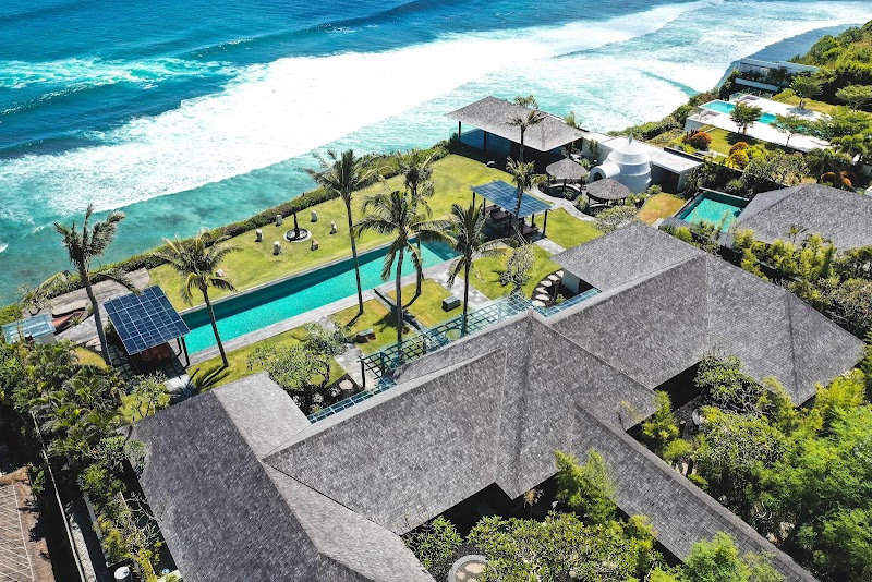 The Istana - The Istana Jl. Uluwatu Jl. Pantai Suluban, Pecatu, Kec. Kuta Sel., Kabupaten Badung, Bali 80361, Indonesia