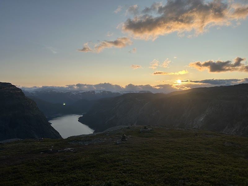 Trolltunga Adventures - Trolltunga Adventures Skjeggedalsvegen 17, 5770 Tyssedal, Norway