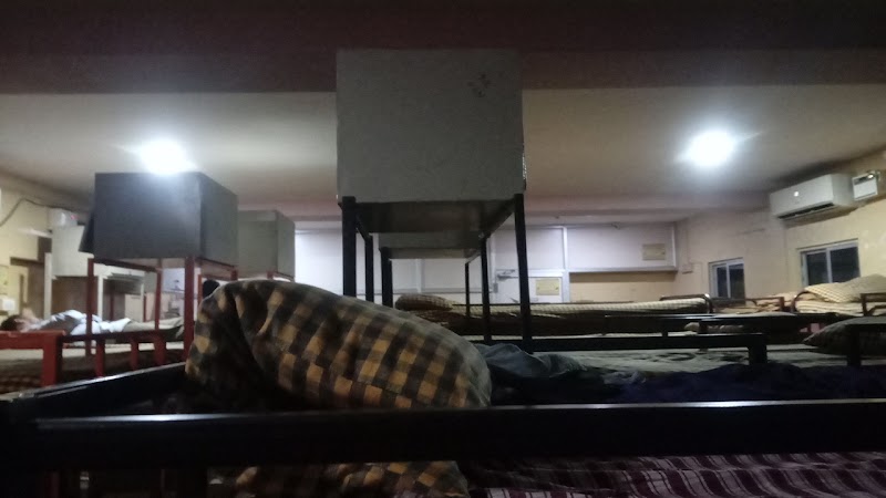 Dormitory - Dormitory Shop No. 48-19-8, RTC Complex, Waltair Station Approach Rd, Beside Shravan Xerox, Dwaraka Nagar, Visakhapatnam, Andhra Pradesh 530016, India