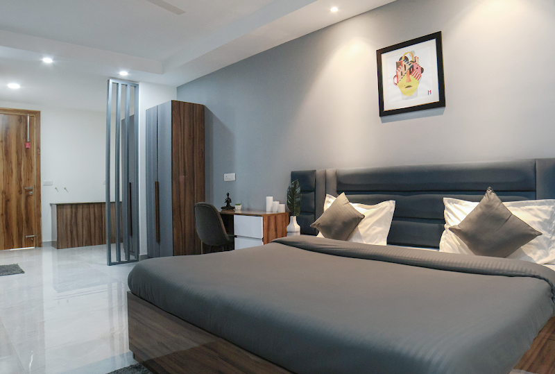 Housr 46 M2K Corp - Housr 46 M2K Corp, 1412, Huda Colony, Sector 46, Gurugram, Haryana 122003, India